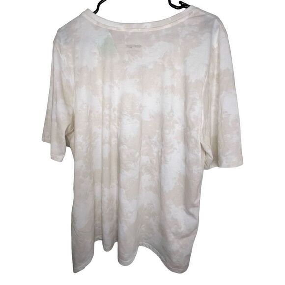 NWT Lane Bryant Tie Dye V-Neck Loose Fit Graphic T-Shirt - Picture 4 of 4